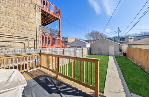 The Gap House | Chicago home available close to Mccormick Place, Sox park, Illinois tech and ICO