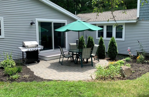 Ogunquit - Wells Condo | Chicky's Place - Spacious Two Bedroom Condo- 15 min walk to Footbridge Beach