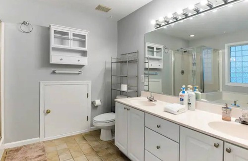 Chic's Beach House | Chics Beach Area, Short Walk to Beach!