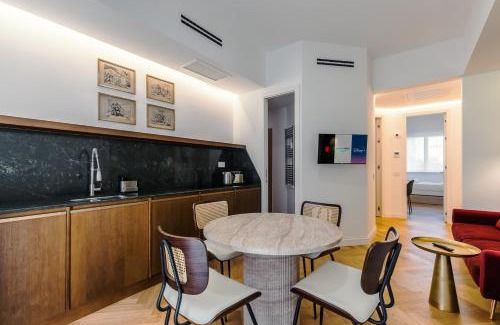 Quartiere XVII Trieste Apartment | Chigi Home