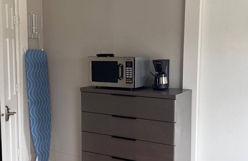 Michigan City Apartment | Chill 1BR Spot w/Private Bath, A/C, Wi-Fi, Coffe, Microwave & Fridge