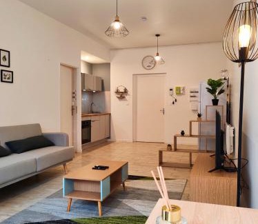 Villeneuve-sur-Lot Apartment | Chill and work