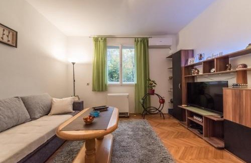 Vozdovac Apartment | Chill Apartment Close 2 Stadium