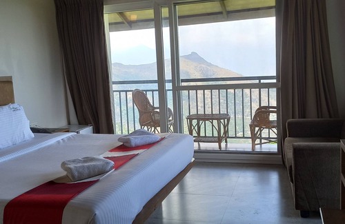 Chinnakanal Hotel | Chill Berg Resort - Bodimettu