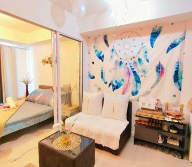 Paranaque Apartment | CHILL City Escapes at Azure Urban Residences