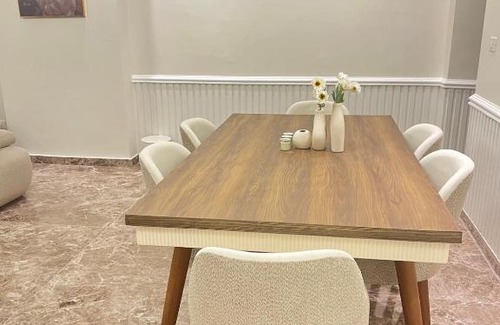Al Rehab Apartment | Chill Vibes 3 BR Apartment in Rehab City