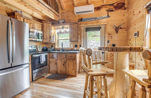 Chillicothe Cabin | Chillicothe Cabin Near Hocking Hills State Park!