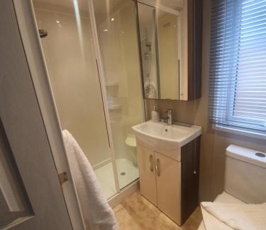 Morpeth House | Chillingham lodge with hot tub Felmoor Park
