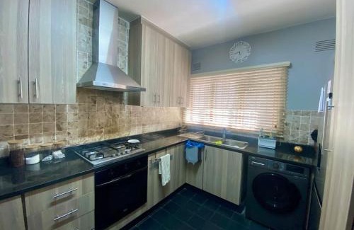 Westville Apartment | Chiltern Valley View