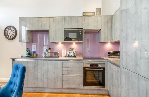 West Cliff Apartment | Chilton At Carlill House