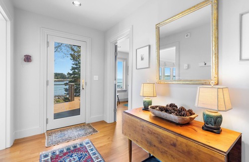 Tenants Harbor House | Chimerique on the Water in Maine