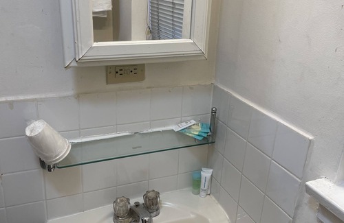 Chinatown Hotel | Chinatown Hotel Chicago