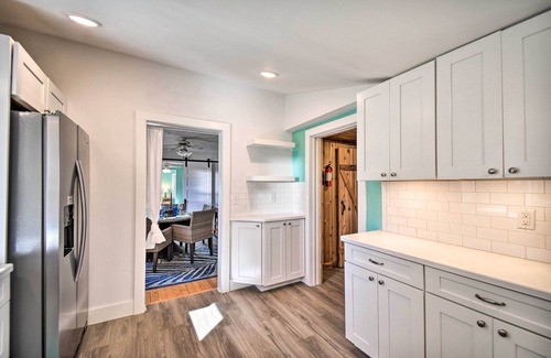 Chincoteague Cottage | Chincoteague House w/Enclosed Porch + Deck