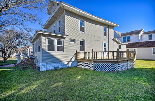 Chincoteague Cottage | Chincoteague House w/Enclosed Porch + Deck