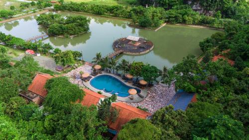 Hoa Lu Hotel | Chinh Thu Garden Retreat