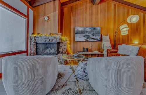 Dollar Point House | Chinquapin Condo Retreat - Walk to the Lake