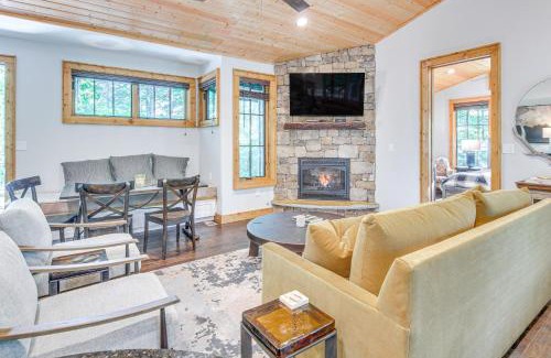 Glenville House | Chinquapin Escape Resort Perks, By Lake Glenville