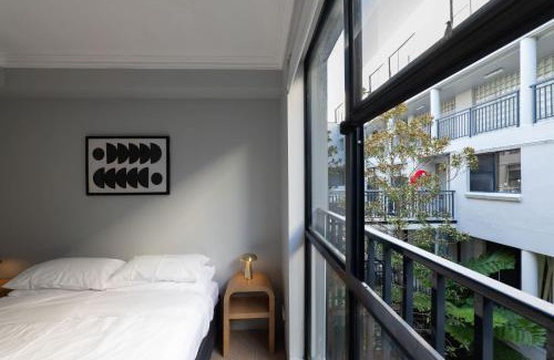 Chippendale Apartment | Chippendale Charmer in Ideal Location
