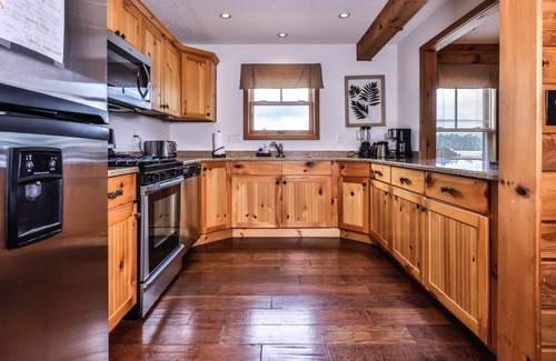 Manitowish Waters Condo | Chippewa Retreat - Lily Pad Lower | Condo in Manitowish Waters