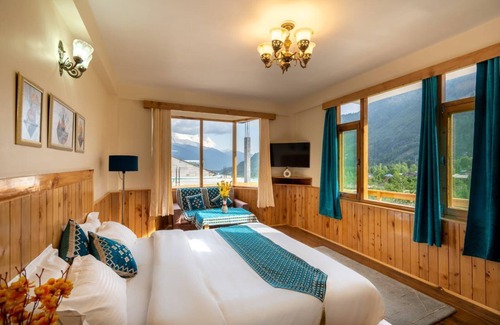 Manali Hotel | Chirag Haveli Retreat