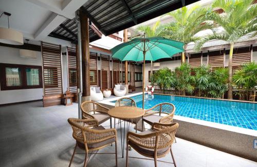 Wat Ket Hotel | Chirin Home ฌิรินทร์โฮม