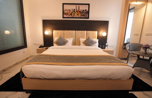 Bhimtal Hotel | Chirping Hills Resort Bhimtal