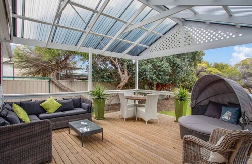 Hayborough House | Chiton Beach Retreat