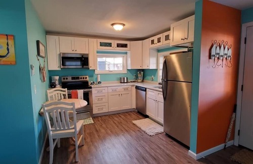 Geneva-on-the-Lake Apartment | Chloe's Cove at Christopher's Dockside