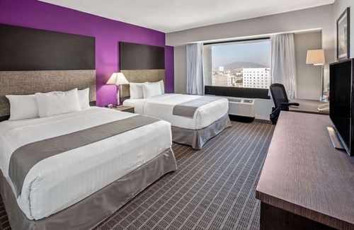 Monterrey Centro Hotel | CHN Hotel Monterrey Centro, Trademark by Wyndham