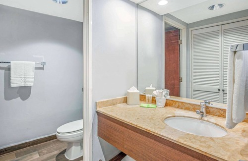 Monterrey Centro Hotel | CHN Hotel Monterrey Centro, Trademark by Wyndham