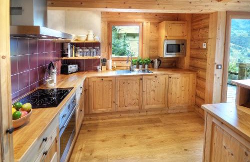 Manigod Ski Chalet | Chocolat Manigod - OVO Network