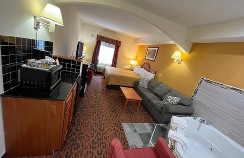 Hershey Hotel | Chocolate Express Hotel & Suites Hershey