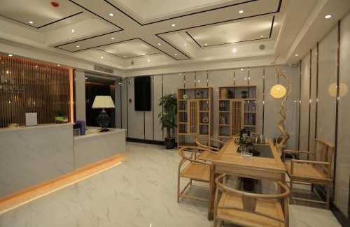 Yuzhong Hotel | Chongqing Narvik Hotel