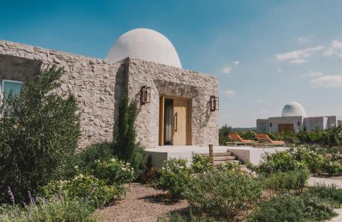 Ugarteche Hotel | Chozos Resort