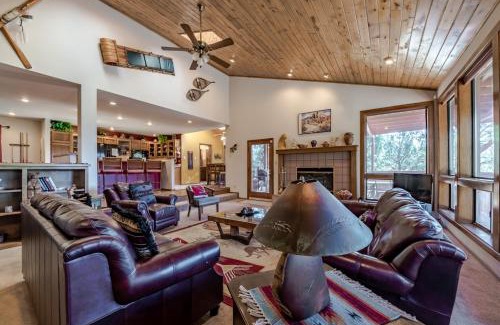 Ruidoso House | Christi and Dons Nuthouse