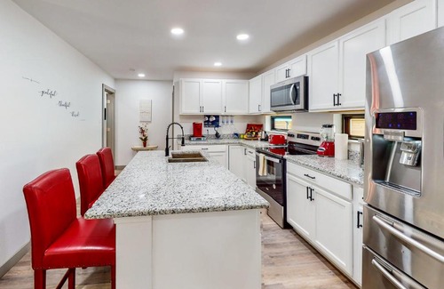 Flour Bluff House | Christi Cargo