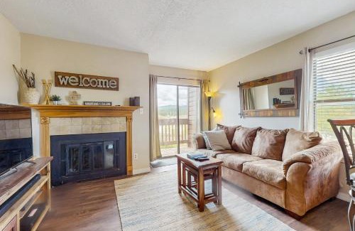 Angel Fire Apartment | Christi Villa 100