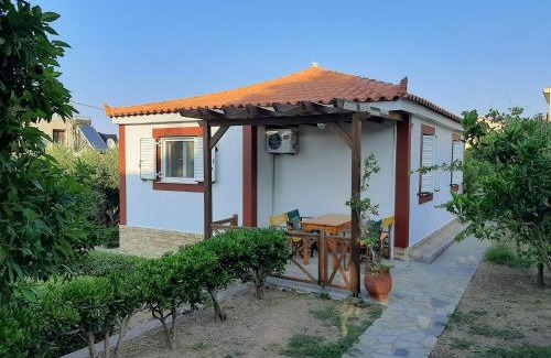 Agios Konstantinos House | Christina Apartment