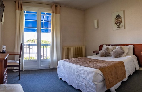 Chateauroux Hotel | Christina