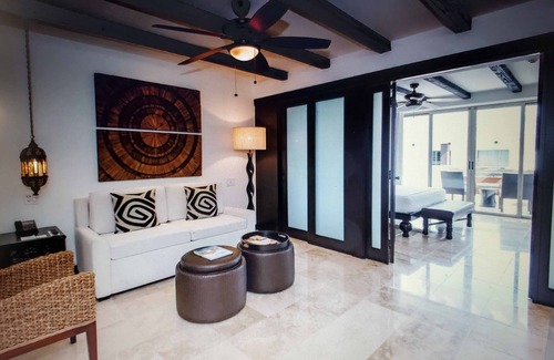 Zona Hotelera Resort | CHRISTMAS: 5 Star Elite Oceanfront RESORT, Los Cabos, Great Views ENHANCED CLEAN