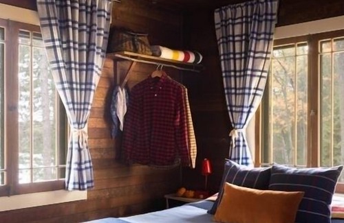 Minocqua Cabin | Christmas Available! As seen in Country Living Magazine! Cozy Winter Wonderland!