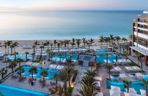 Los Cabos Resort | Christmas in Marvelous Cabo San Lucas