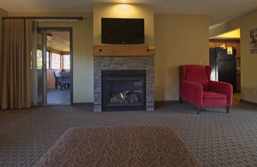 Wisconsin Dells Villa | Christmas Mountain Village, Wisconsin Dells, 2 Bedroom Villa