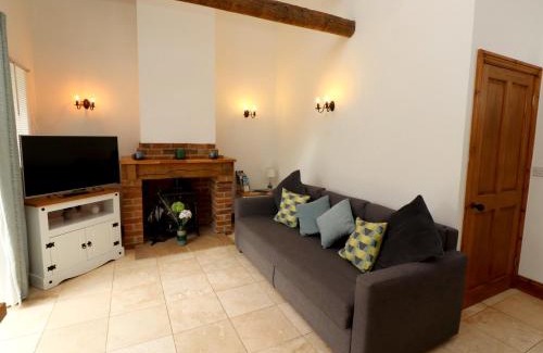 South Charlton House | Christon Well Cottage