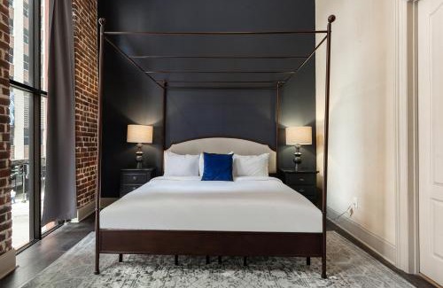 Central Business District Apartment | Chuck's Place