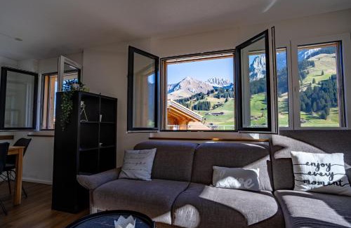 Adelboden Apartment | Chuenislodge1 Neu, grosse Terrasse & Designerofen, prächtige Aussicht