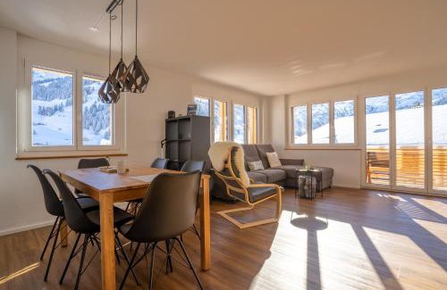 Adelboden Apartment | Chuenislodge1 Neu, grosse Terrasse & Designerofen, prächtige Aussicht