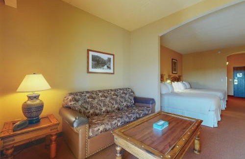 Wisconsin Dells Hotel | Chula Vista Condo 2446 Fairway Getaway