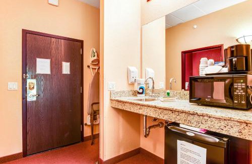 Wisconsin Dells Hotel | Chula Vista Condo 2249