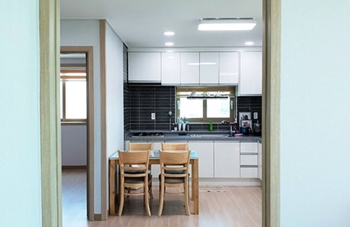 Chungju House | Chungju Apple Guest House